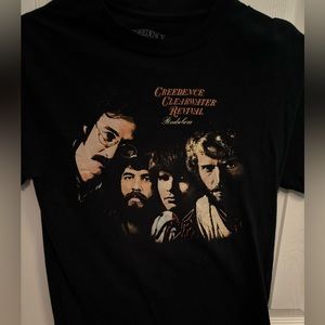 Creedence Clearwater Revival Band Graphic Tee in Black Size Small